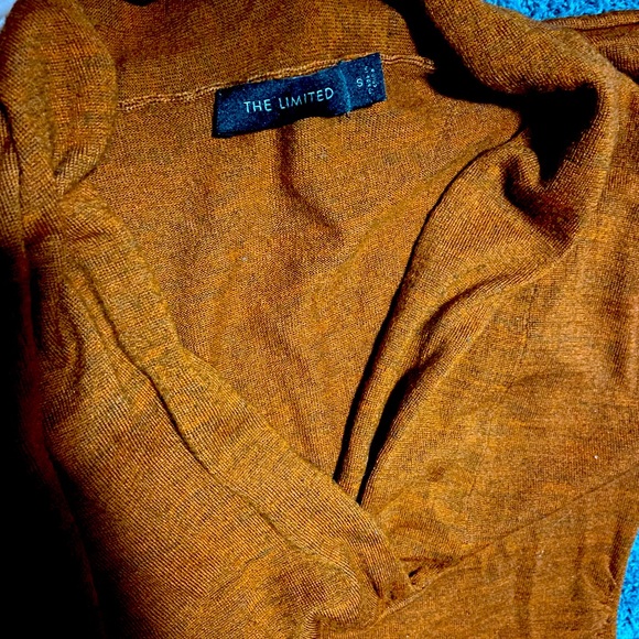 The Limited Merino Wool Blend Orange Rust Short Sleeve Top - Picture 2 of 2